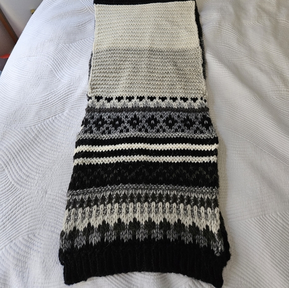 Calimar Alpaca and Wool Italian Scarf Nordic Icelandic Design - Picture 12 of 16